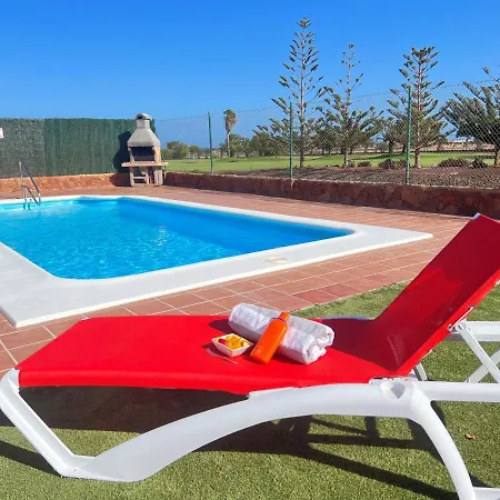 Villa Eva - New To The Market, Fully Refurbished Licensed - Private Pool Caleta De Fuste