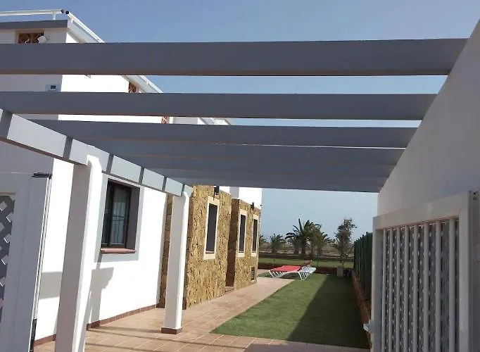 Eva - New To The Market, Fully Refurbished Licensed - Private Pool Caleta de Fuste