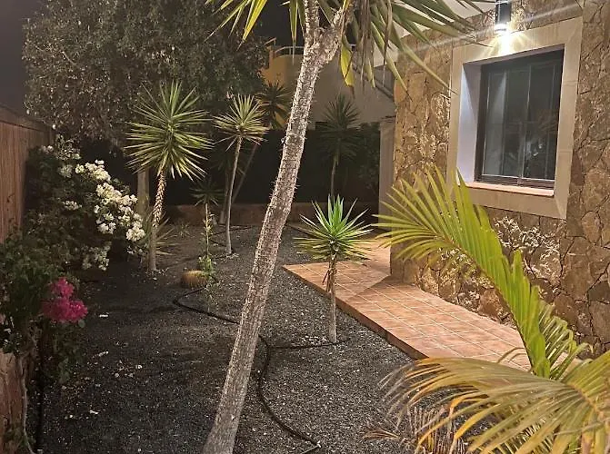 Eva - New To The Market, Fully Refurbished Licensed - Private Pool Caleta de Fuste