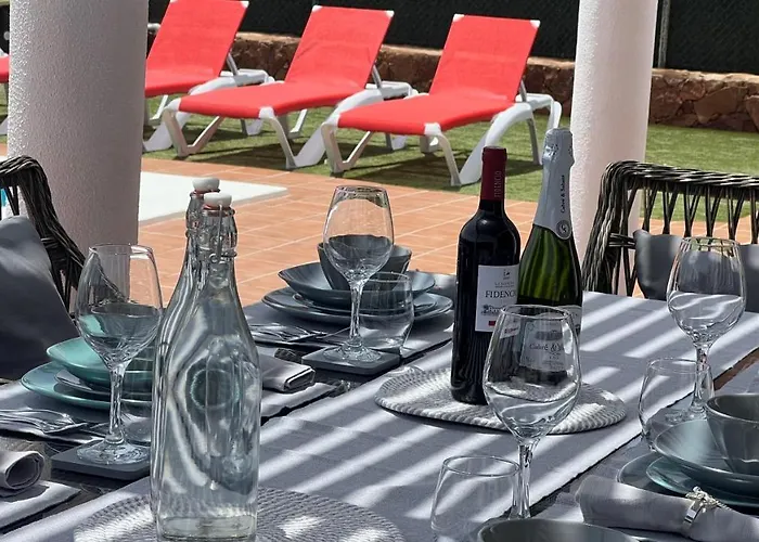 Eva - New To The Market, Fully Refurbished Licensed - Private Pool Villa Caleta de Fuste